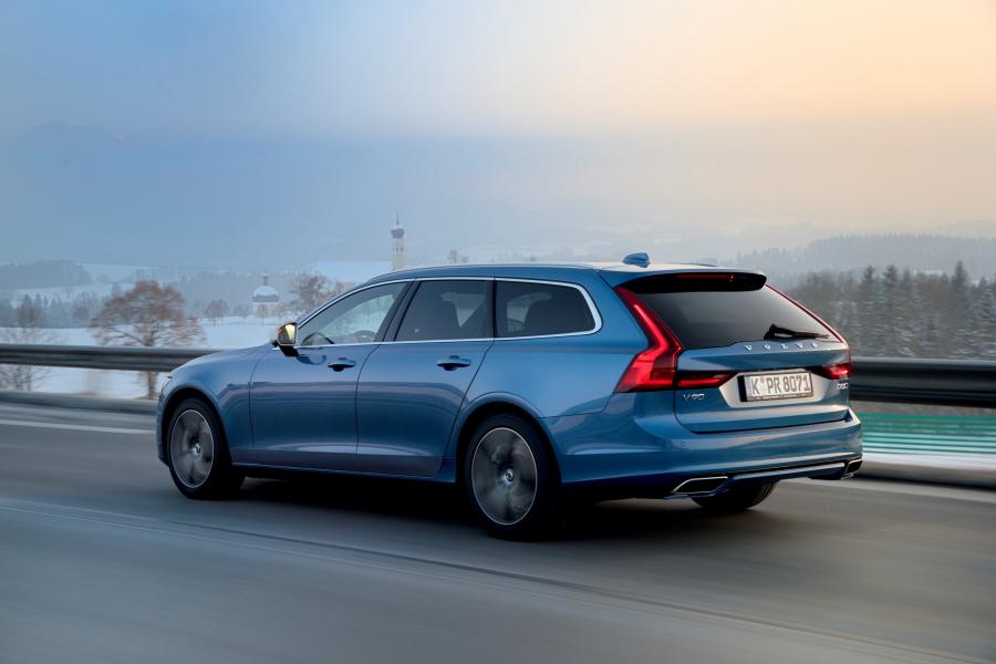  Volvo V90 D5 R-Design (WW) 2016 года  (фото 4 из 6)